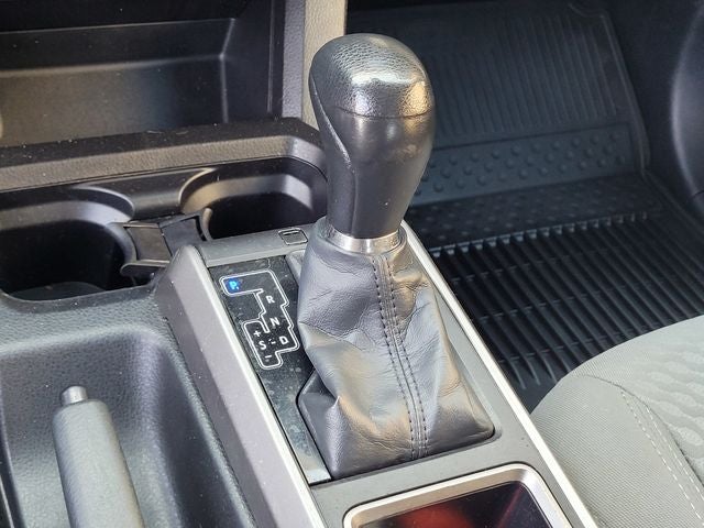 2022 Toyota Tacoma SR5 V6 Long Bed