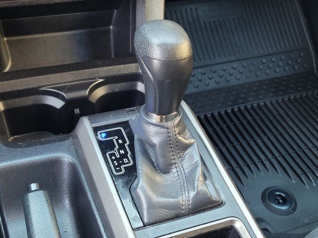 2023 Toyota Tacoma V6