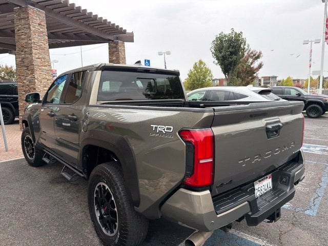 2025 Toyota Tacoma Hybrid TRD Off Road