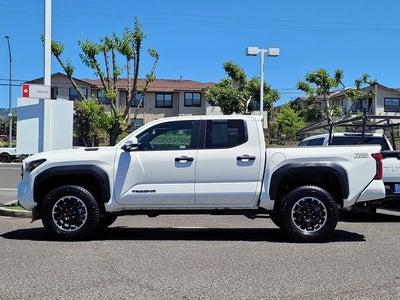 2025 Toyota Tacoma Hybrid TRD Off Road