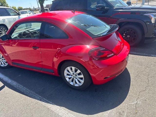 2018 Volkswagen Beetle 2.0T S