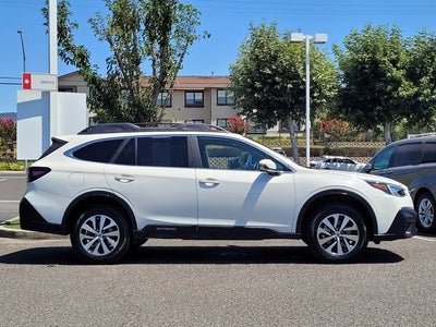 2021 Subaru Outback Premium
