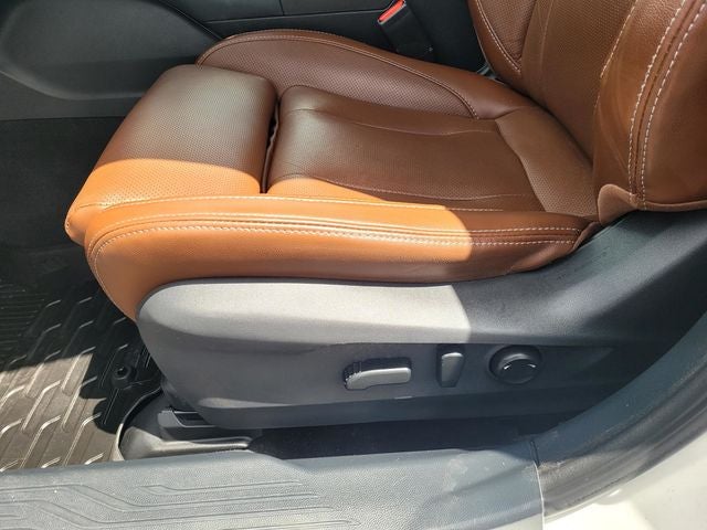 2020 Subaru Outback Touring XT