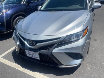 2018 Toyota Camry SE