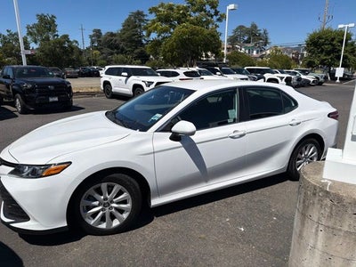 2019 Toyota Camry LE