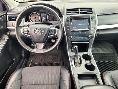 2017 Toyota Camry SE