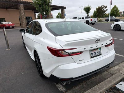 2025 Toyota Camry SE