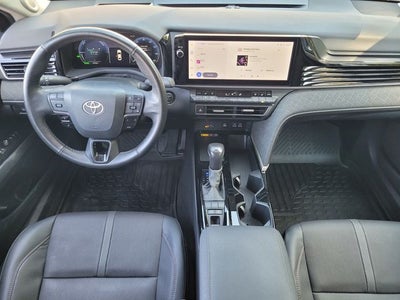 2025 Toyota Camry XLE