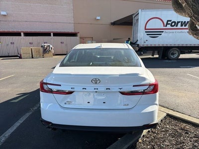 2025 Toyota Camry SE
