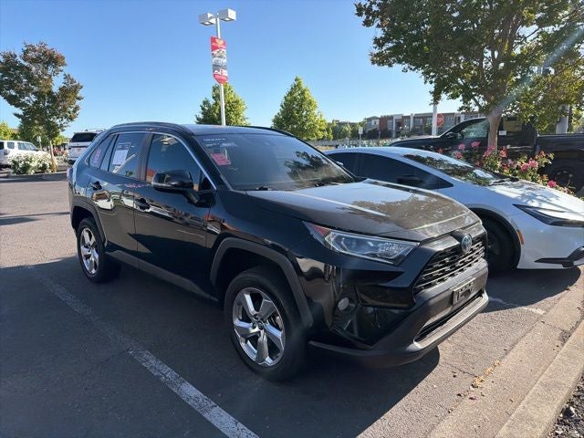 2021 Toyota RAV4 Hybrid XLE Premium