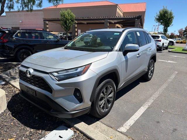 2022 Toyota RAV4 Hybrid XLE Premium