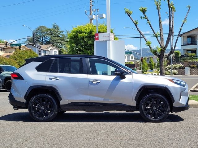 2022 Toyota RAV4 Hybrid XSE