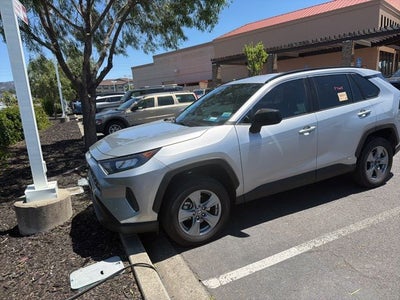 2022 Toyota RAV4 Hybrid LE