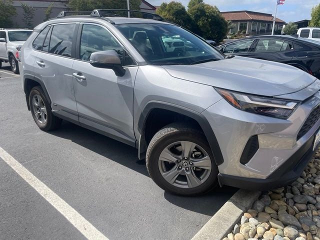 2023 Toyota RAV4 Hybrid XLE