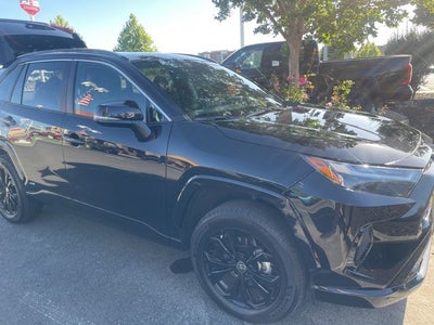 2022 Toyota RAV4 Hybrid SE
