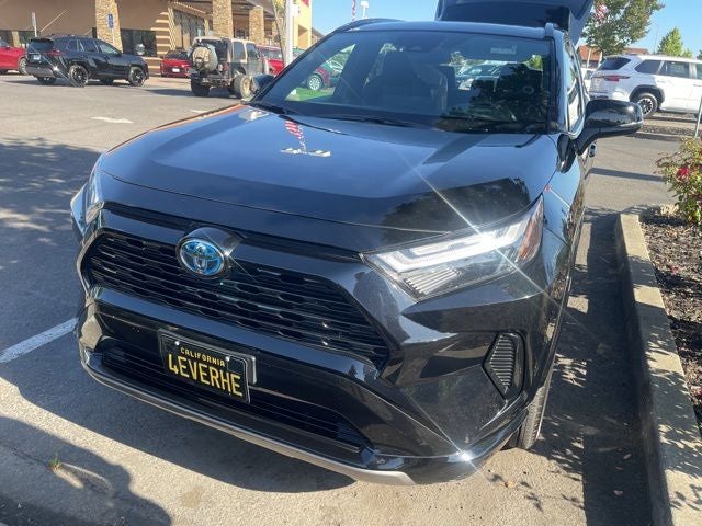 2022 Toyota RAV4 Hybrid SE