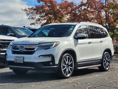 2020 Honda Pilot Touring 8 Passenger