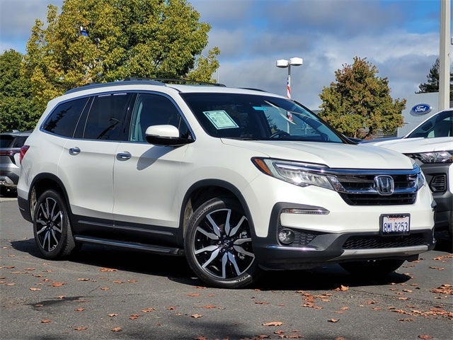 2020 Honda Pilot Touring 8 Passenger