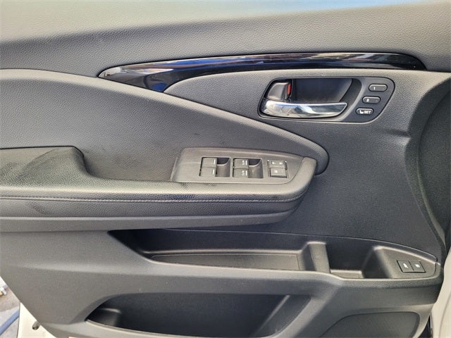 2020 Honda Pilot Touring 8 Passenger