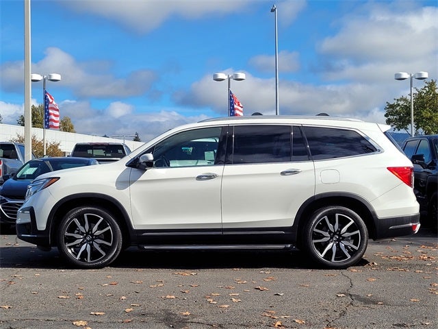 2020 Honda Pilot Touring 8 Passenger