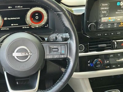 2022 Nissan Pathfinder Platinum