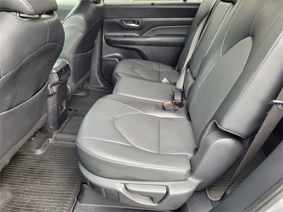 2024 Toyota Grand Highlander XLE AWD 8 Passenger