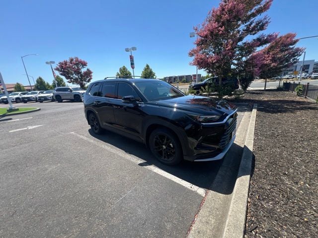 2025 Toyota Grand Highlander Hybrid MAX Platinum