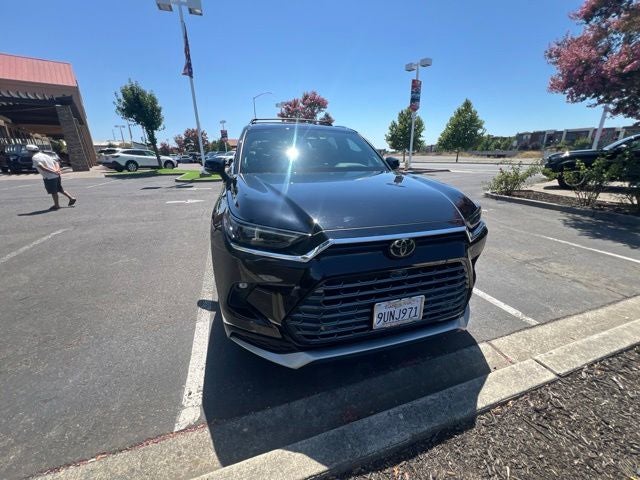 2025 Toyota Grand Highlander Hybrid MAX Platinum