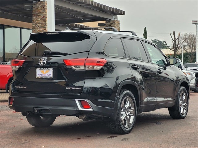 2018 Toyota Highlander Limited Platinum