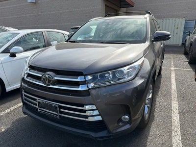 2017 Toyota Highlander Limited