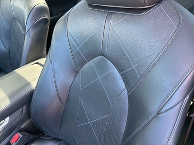 2022 Toyota Highlander Hybrid Platinum