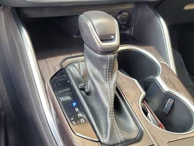 2023 Toyota Highlander Hybrid Platinum