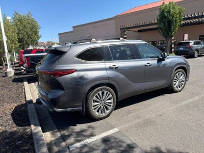 2021 Toyota Highlander Platinum