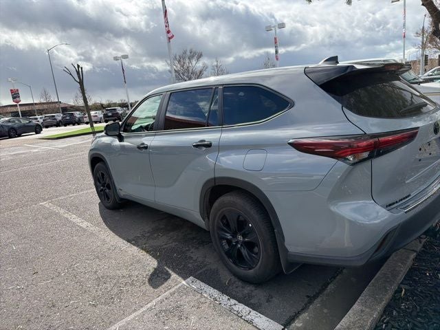 2024 Toyota Highlander Hybrid LE Nightshade