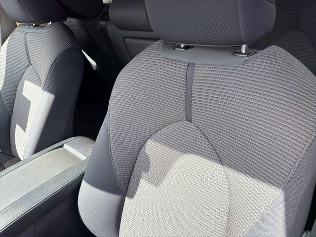 2024 Toyota Highlander Hybrid LE Nightshade