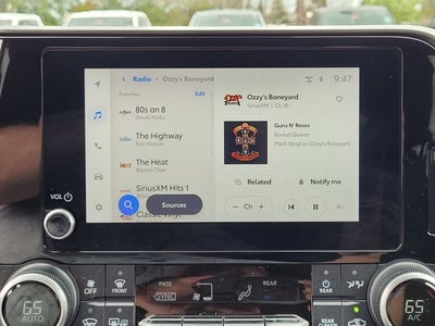 2024 Toyota Highlander Hybrid LE Nightshade