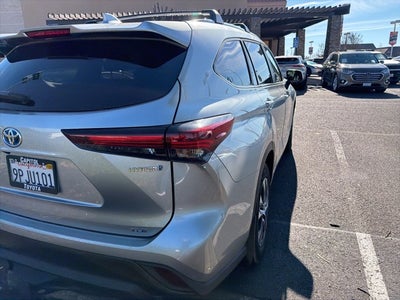 2024 Toyota Highlander Hybrid XLE