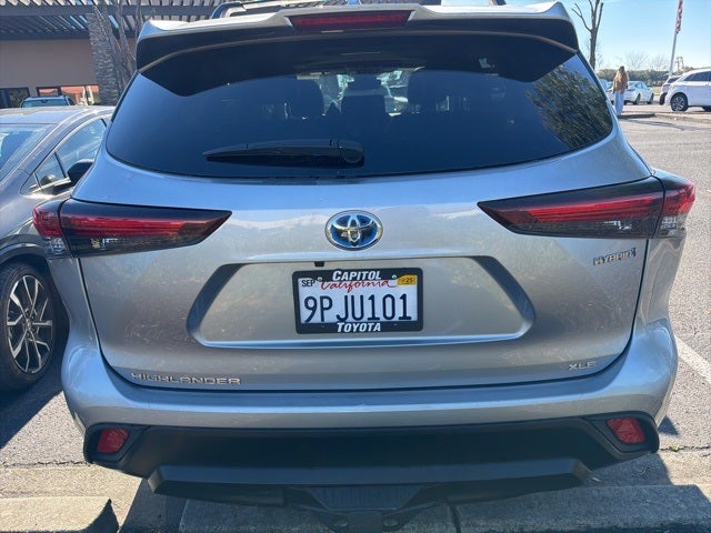 2024 Toyota Highlander Hybrid XLE