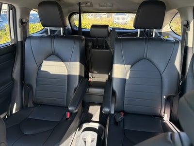 2024 Toyota Highlander Hybrid XLE