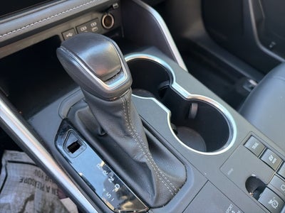 2024 Toyota Highlander Hybrid XLE