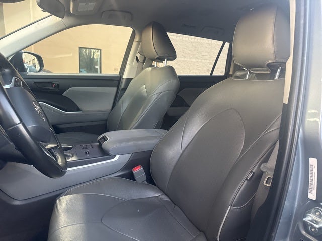 2023 Toyota Highlander LE