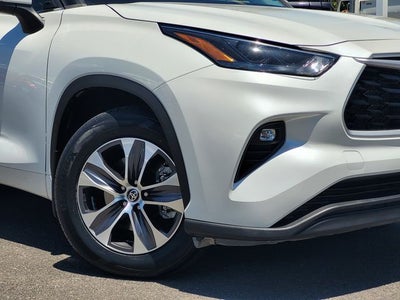 2023 Toyota Highlander XLE
