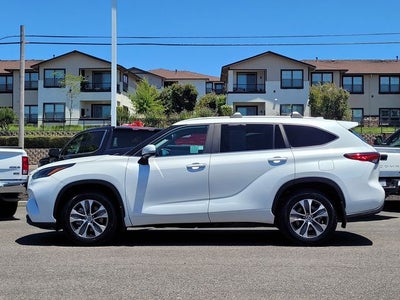 2023 Toyota Highlander XLE