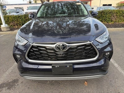 2024 Toyota Highlander Platinum