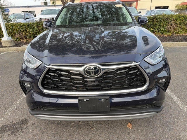 2024 Toyota Highlander Platinum