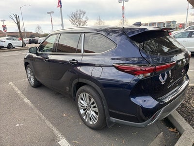 2024 Toyota Highlander Platinum