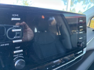 2021 Toyota Sienna LE 8 Passenger