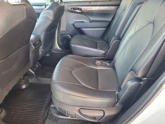 2023 Toyota Highlander Hybrid Limited