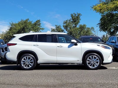 2023 Toyota Highlander Hybrid Limited