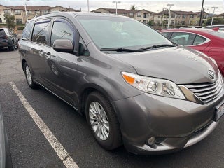 2015 Toyota Sienna L 7 Passenger